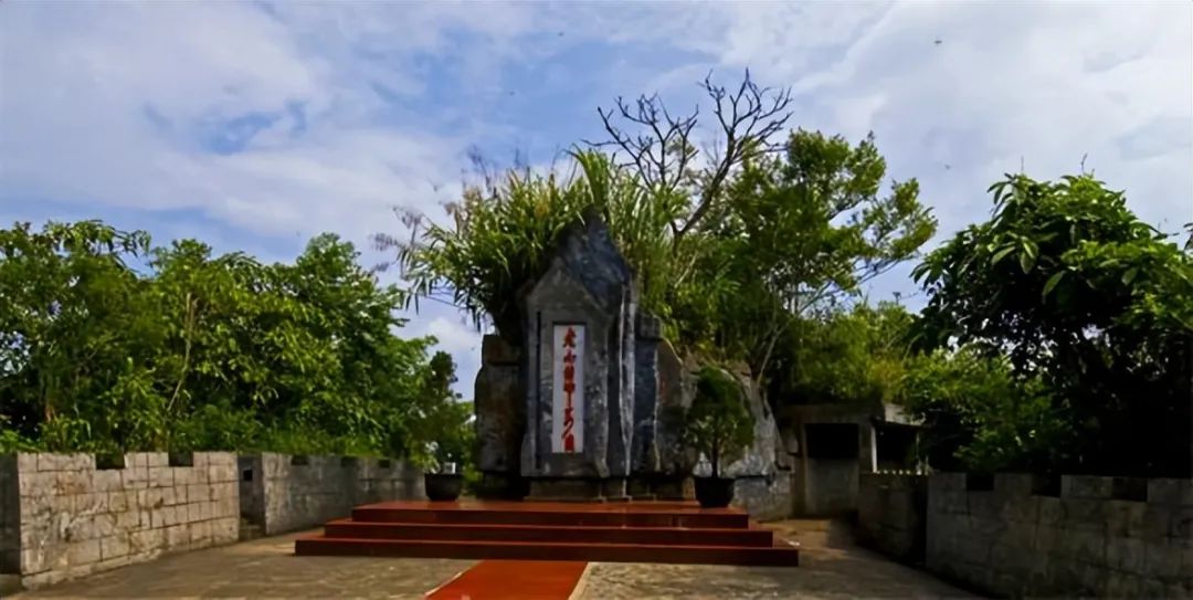 元旦游文山丨登高迎新,阅尽湖光山色