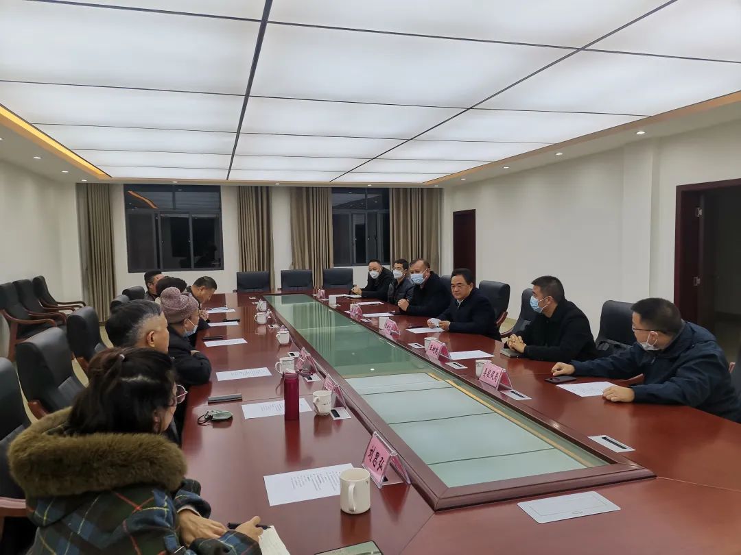拼经济 丘北在行动 | 王树忠开展新年走访活动 为企业发展解决实际困难问题
