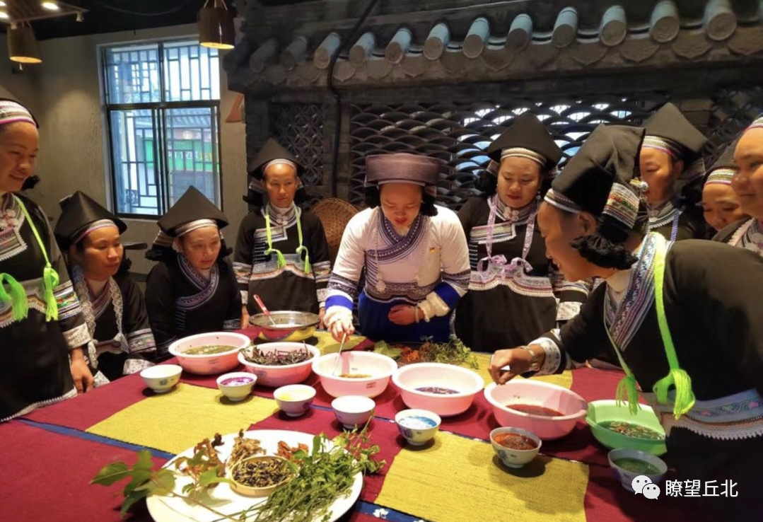 丘北平寨的七彩冬日
